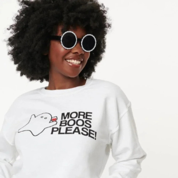 Unique Vintage More Boos Please Graphic Sweatshirt White Halloween Sz L # 0259 - Picture 2 of 5